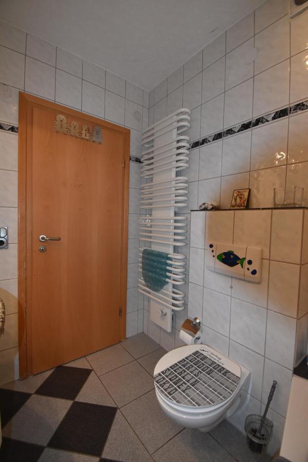 Ferienwohnung Eifelmittendrin Waxweiler Bagian luar foto