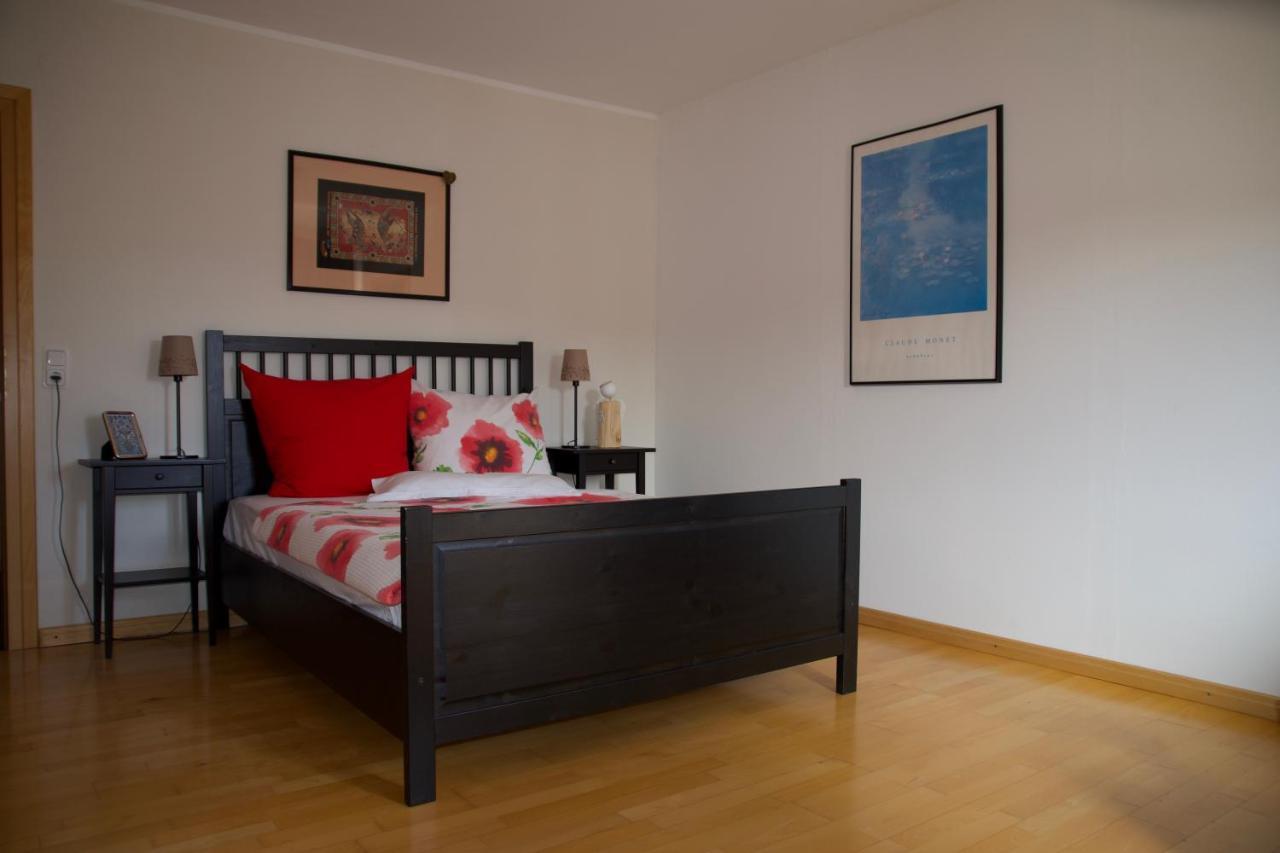 Ferienwohnung Eifelmittendrin Waxweiler Bagian luar foto